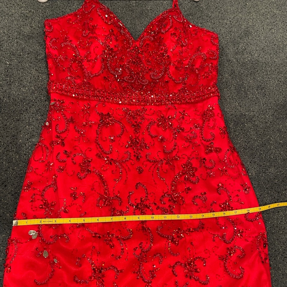 Prom dress - Picture 3 of 3